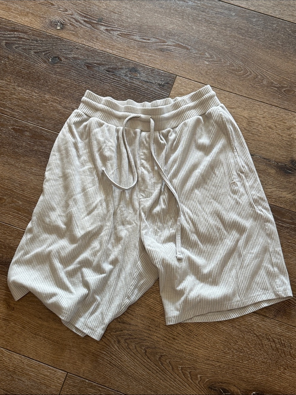 Tommy John‎ light gray shorts medium